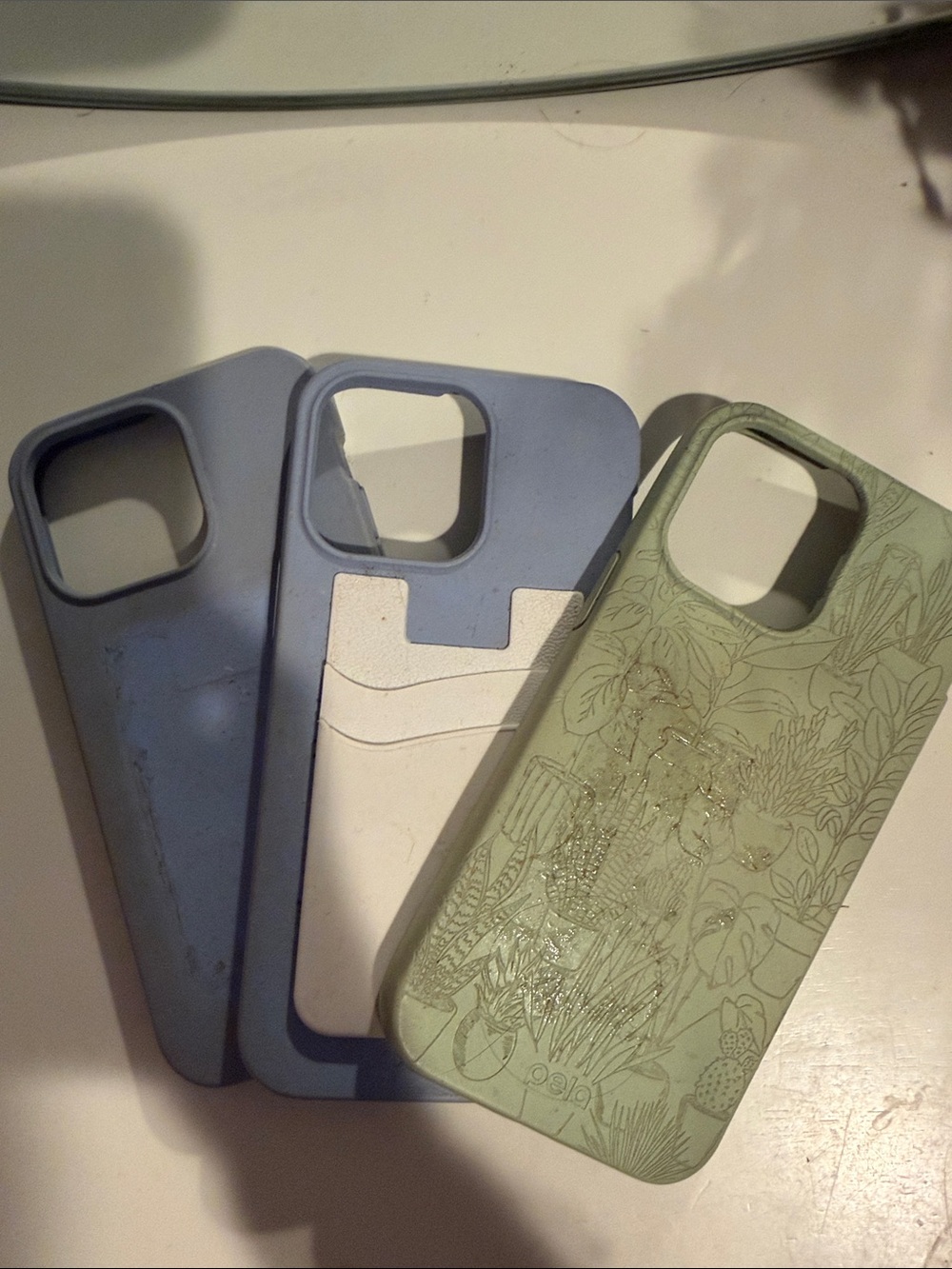 3 Used IPhone Pro Max Pela Cases